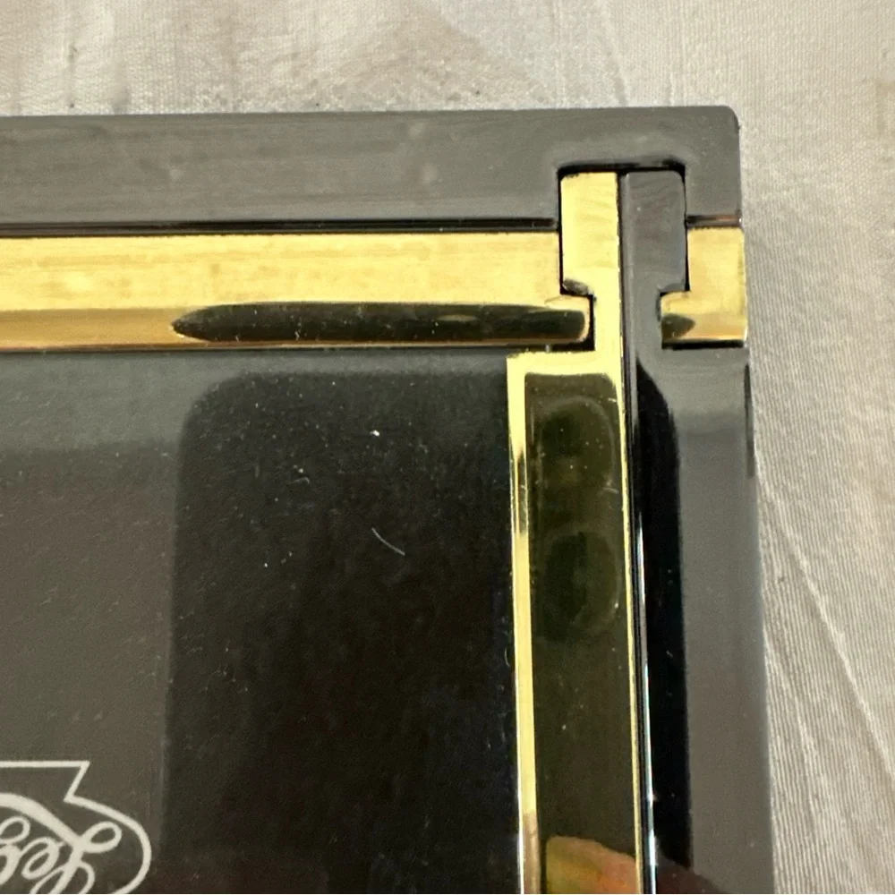 NOS VINTAGE SOLID BRASS HAND POLISHED PICTURE FRAME 3.5X5